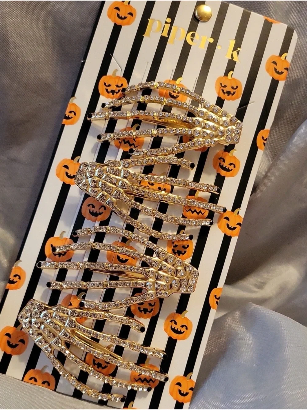 NWT Piper K. Set of 4 Rhinestone Skeleton Hand Hair Clips